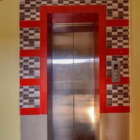 Fabhotel Rr Suites 古瓦哈提 外观 照片