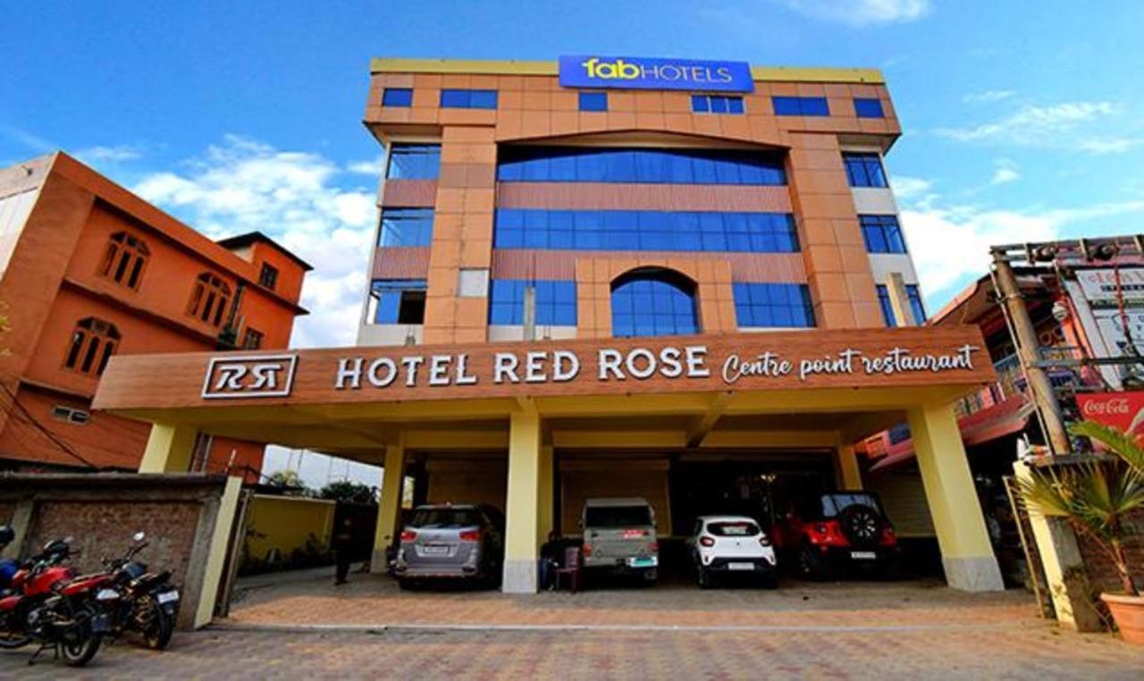 Fabhotel Rr Suites 古瓦哈提 外观 照片